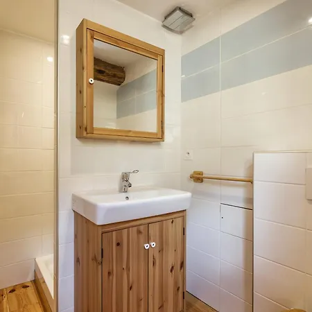 Ferme D Aristide - 160m2 Calme Sauna Vue Bus Train 250m * Chamonix